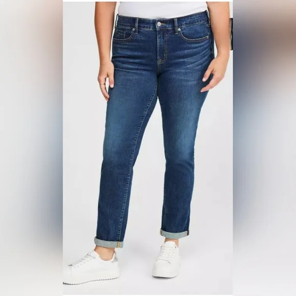 Torrid Boyfriend Dark Denim Jeans, EUC - Picture 5 of 7